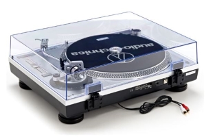 Se tourner vers la platine vinyle Audio-Technica AT-LP120-USBHC