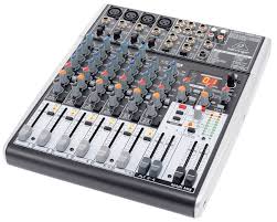 Avis Behringer Xenix X1204 USB